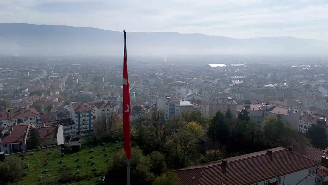 Bolu’yu sis tabakası kapladı