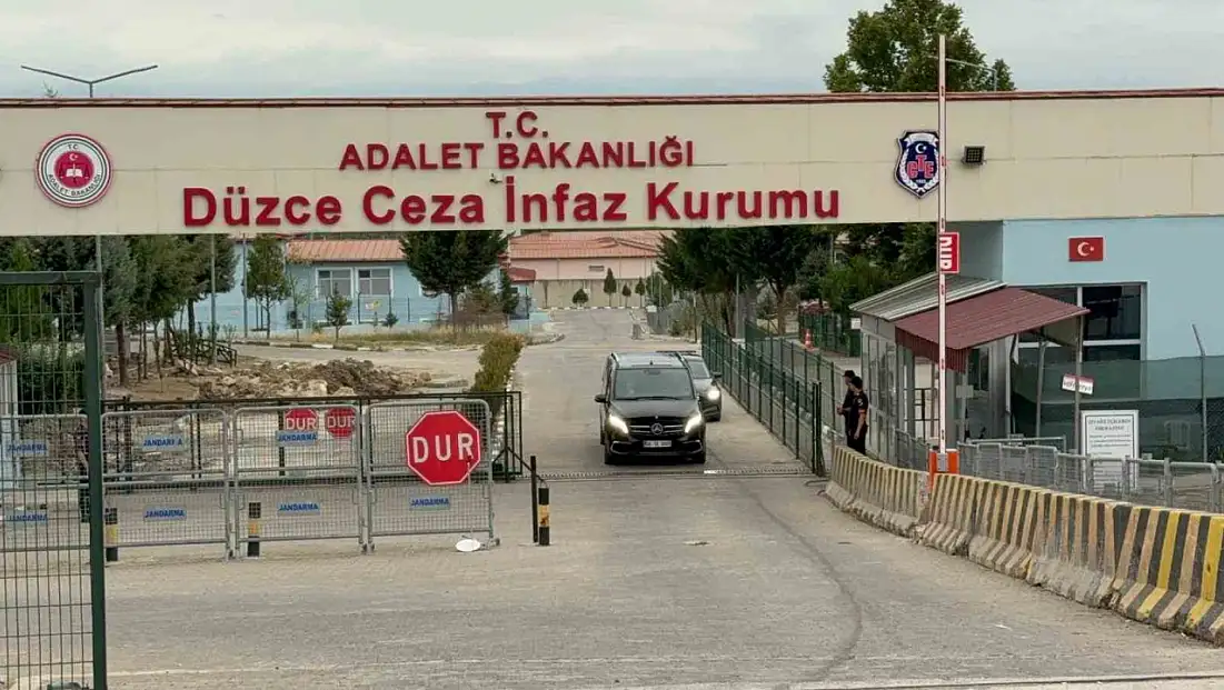 Aranan 49 kişi yakalandı, 17'si tutuklandı