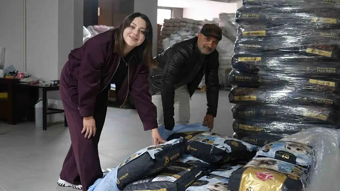 Köpek sevgisi mesleğini değiştirmesine sebep oldu, babasıyla kendi işini kurdu