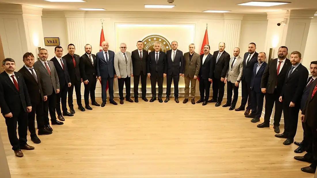 Yeni yönetim Vali Makas ile bir araya geldi