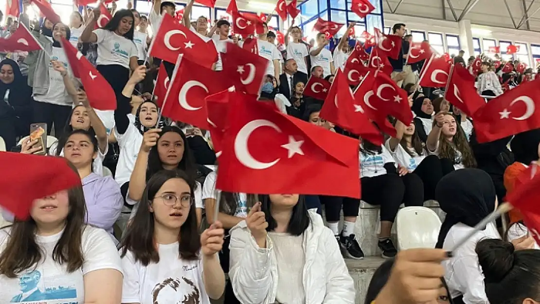 19 Mayıs coşkuyla kutlandı