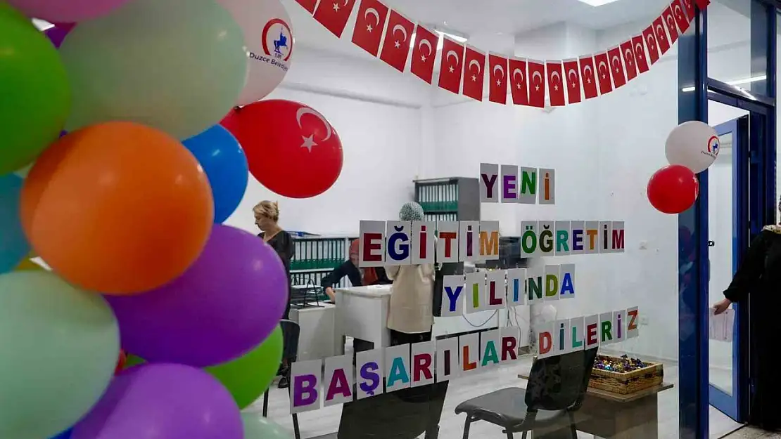 2 bin öğrenciye kırtasiye desteği