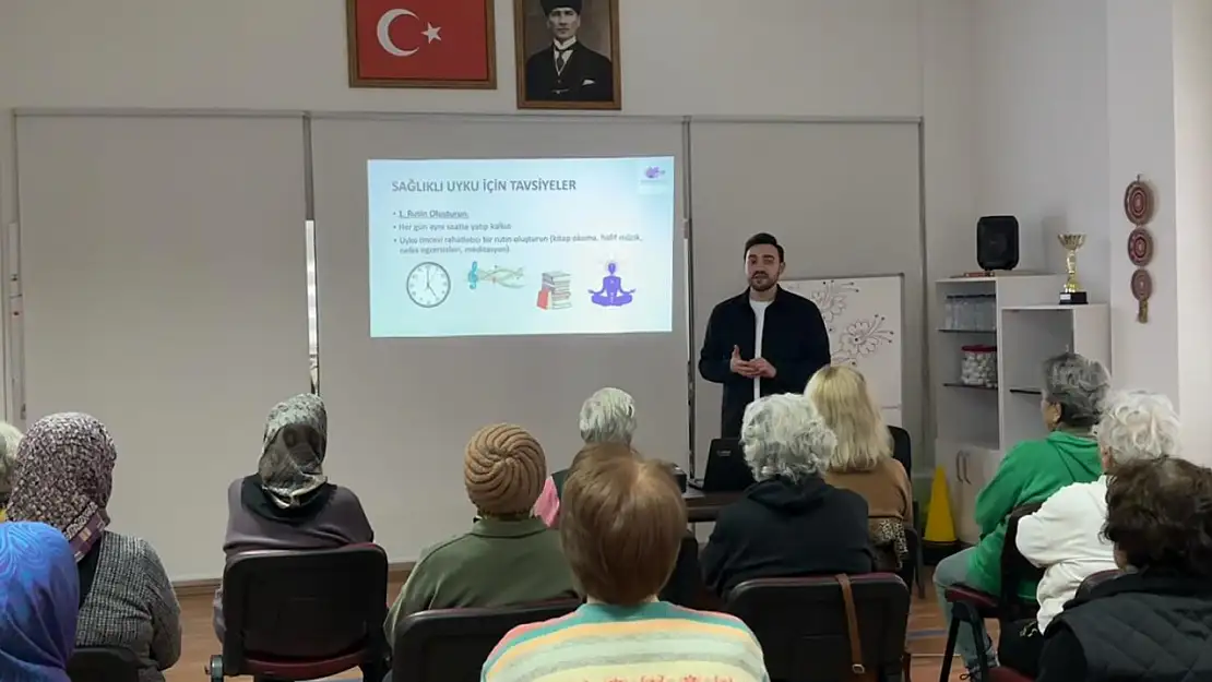 Aktif Yaş Alma Merkezi'nde farkındalık semineri