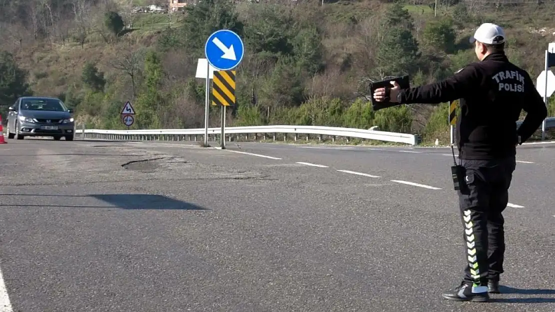 Amasra ilçesinde trafik denetimleri artıyor