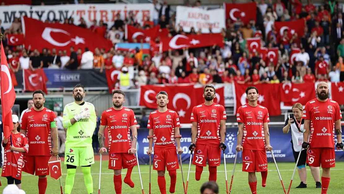 Ampute Milli Futbol Takımı üst üste 3. kez Avrupa şampiyonu