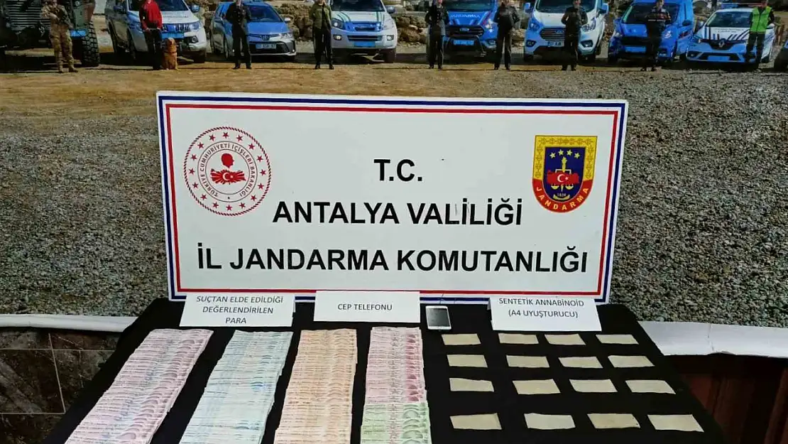 Antalya'da 180 firari şahıs ile uyuşturucu ve kaçakçılık şüphelisi 53 şahıs yakalandı