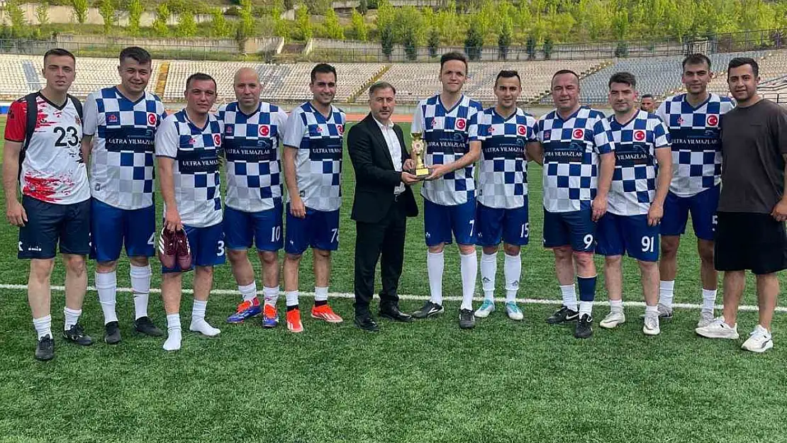 Bahar Futbol Turnuvası'nda şampiyon Eskipazar Cezaevi