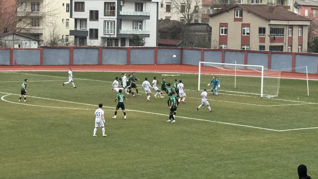 Bartınspor 90+9'da beraberliği sağladı