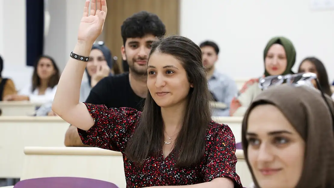 BARÜ, akreditasyon süreçlerinde kalitesini bir kez daha tescilledi