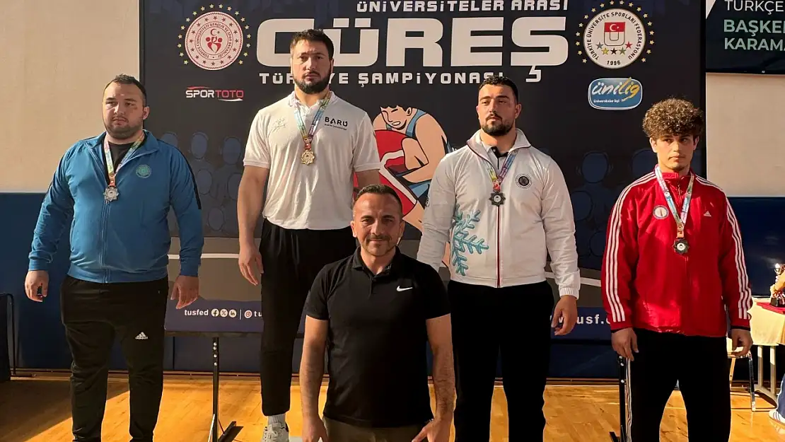 BARÜ'den güreşte Türkiye üçüncülüğü