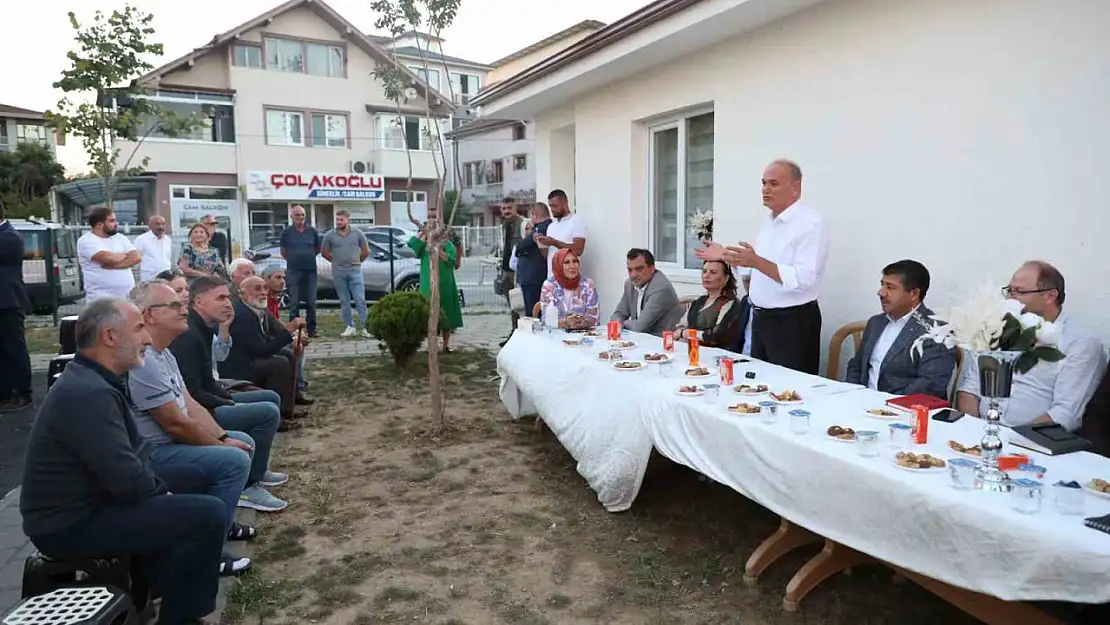 Başkan Özlü 'Bu toplantılar siyasi değil, insani buluşmadır'