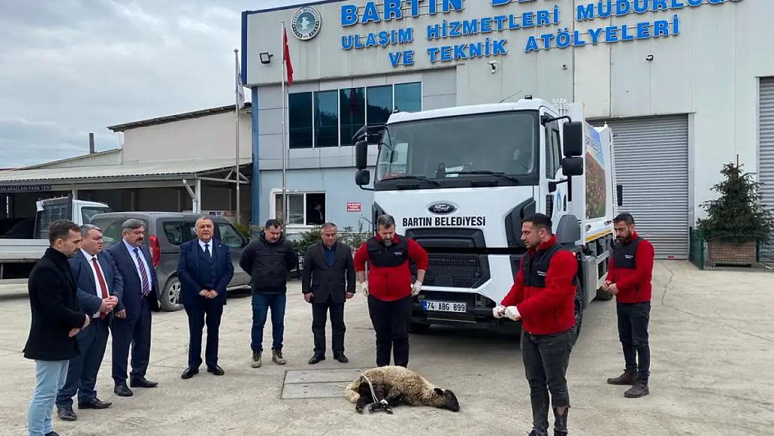 Belediye araç filosunu güçlendiriyor