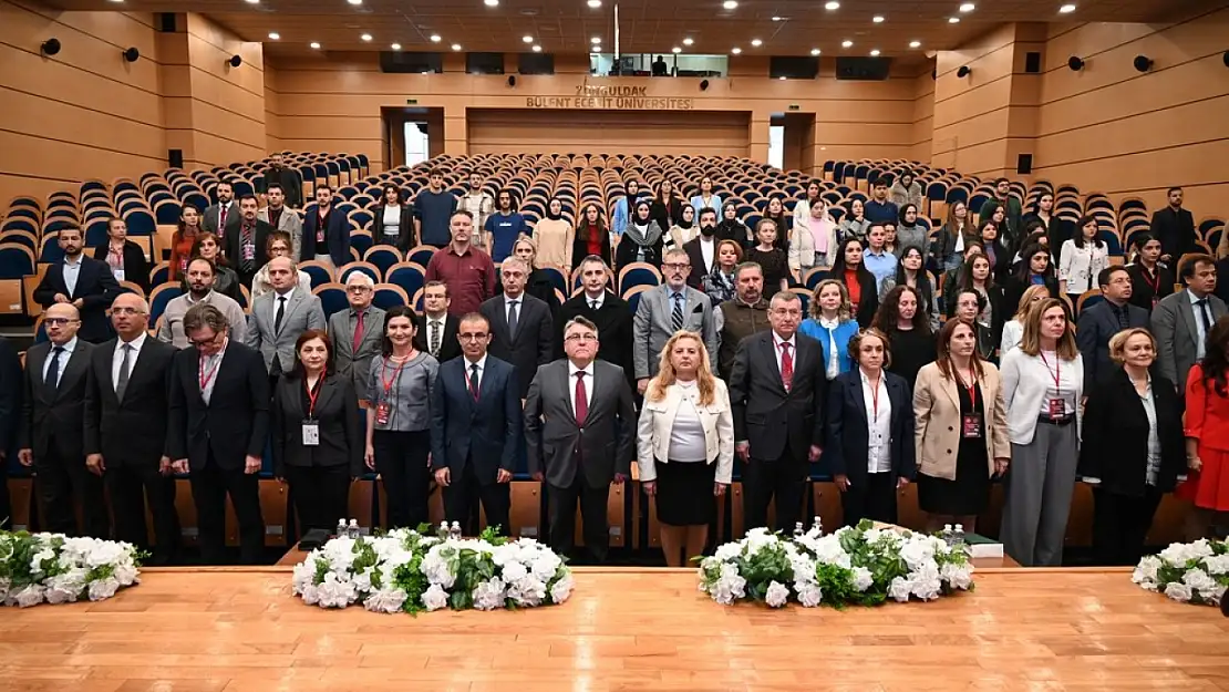 BEUN'da 'Genç Endodontistler Konuşuyor' sempozyumu başladı