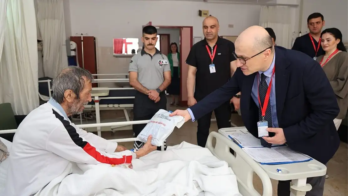 BEUN Hastanesinde bayramlaşma programı gerçekleştirildi
