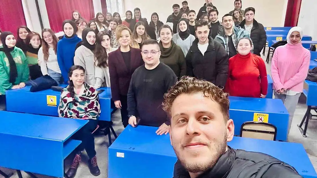 BEUN İletişim Fakültesi'nde ajans haberciliği konuşuldu