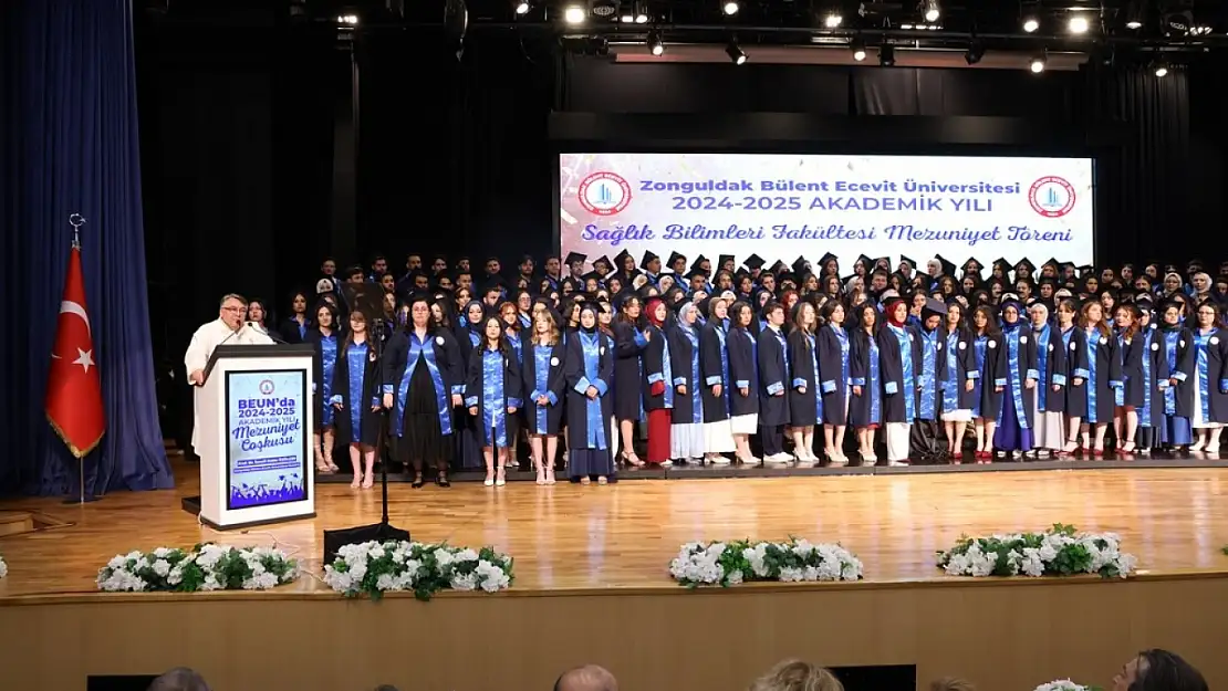BEUN Sağlık Bilimleri Fakültesi'nde mezuniyet coşkusu