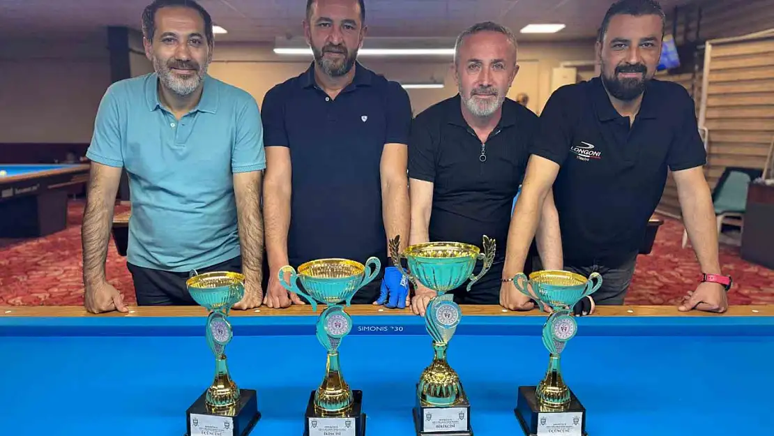 Bilardoda şampiyon Kahraman oldu