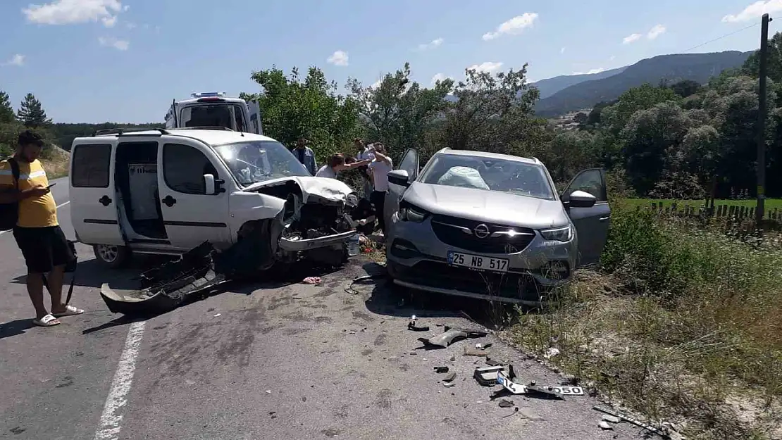 Bolu'da iki araç kazaya karıştı: 2 yaralı