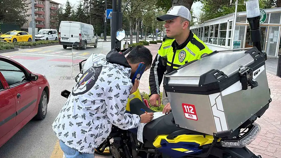 Bolu'da sinyal vermeyen sürücülere ceza yağdı