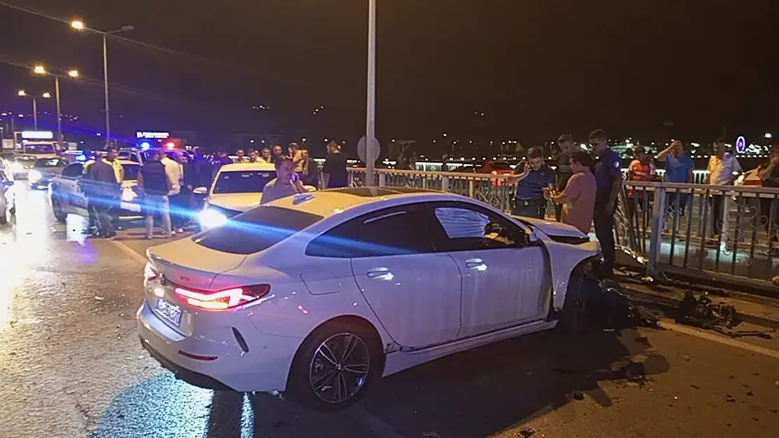 Çaycuma'da araçlara çarpan sürücü olay yerinden kaçtı