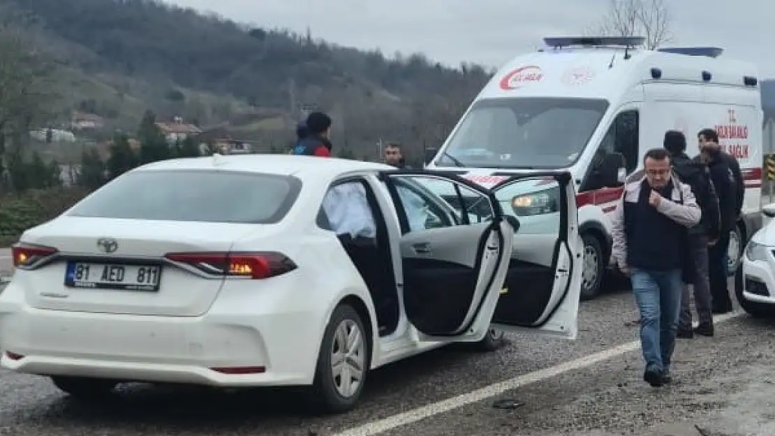 CHP yönetim kurulu üyesi trafik kazası geçirdi