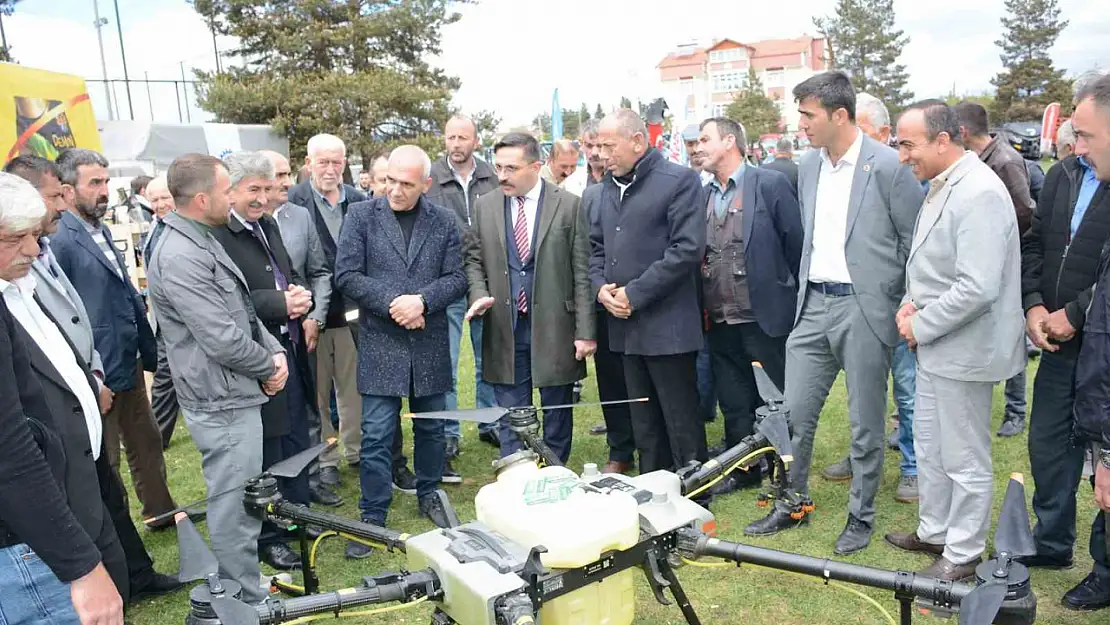 Çiftçiler Günü'nde tarım fuarına yoğun ilgi