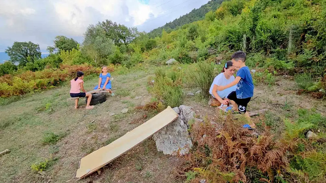 Kendilerinin oyun parkını yaptılar