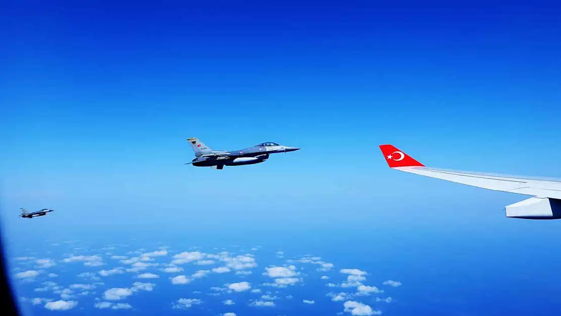 Cumhurbaşkanı Erdoğan KKTC'de