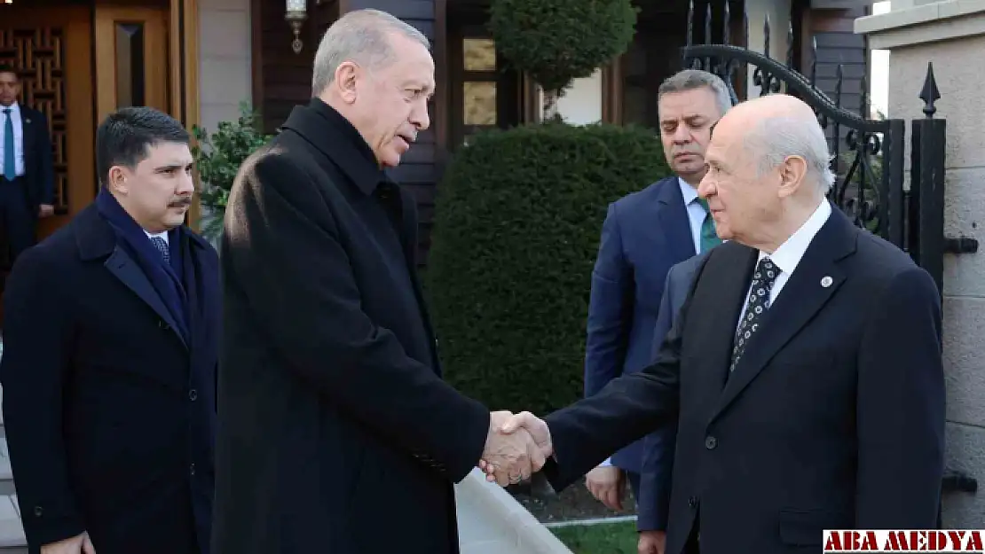 Cumhurbaşkanı Erdoğan, MHP Genel Başkanı Bahçeli'yi evinde ziyaret etti