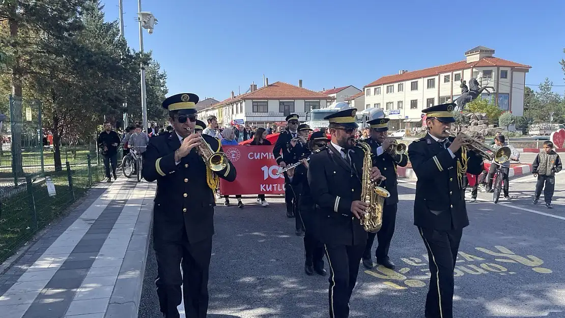 Cumhuriyetin 100. yılı kutlamaları coşkuyla başladı