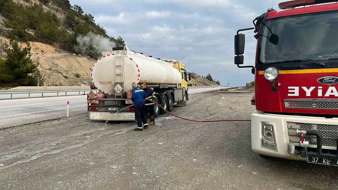 D100 korkutan tanker yangını