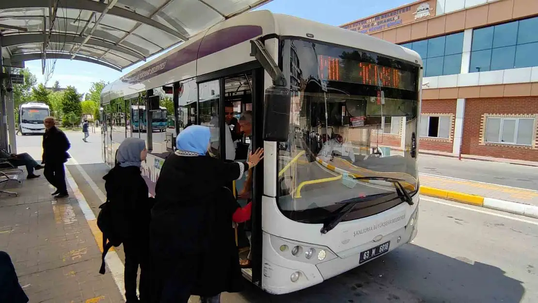 Depremzedeler için ücretsiz ulaşım 3 ay daha uzatıldı