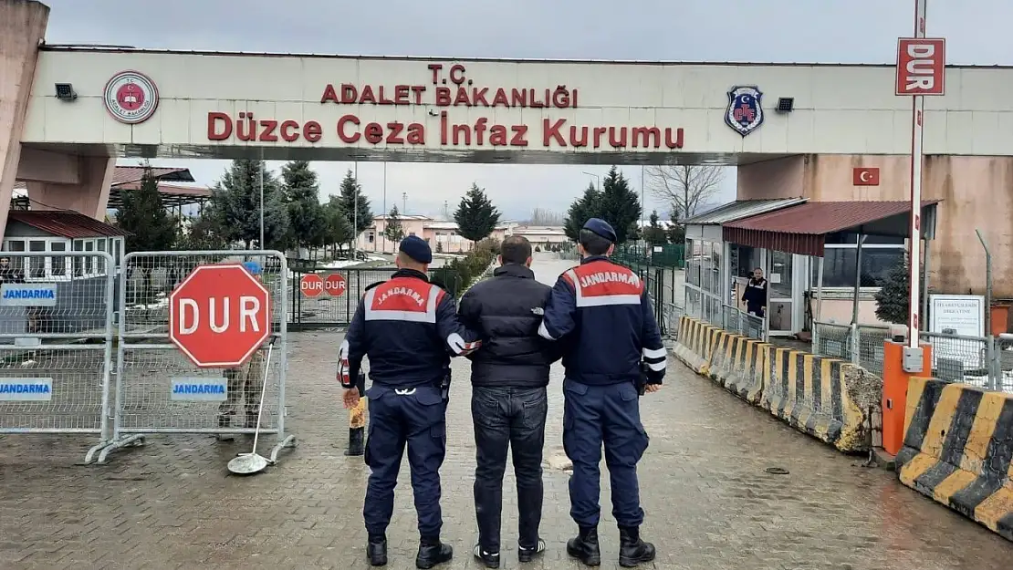 Düzce'de aranan 21 bin 700 kişi sorgulandı 20 kişi tutuklandı