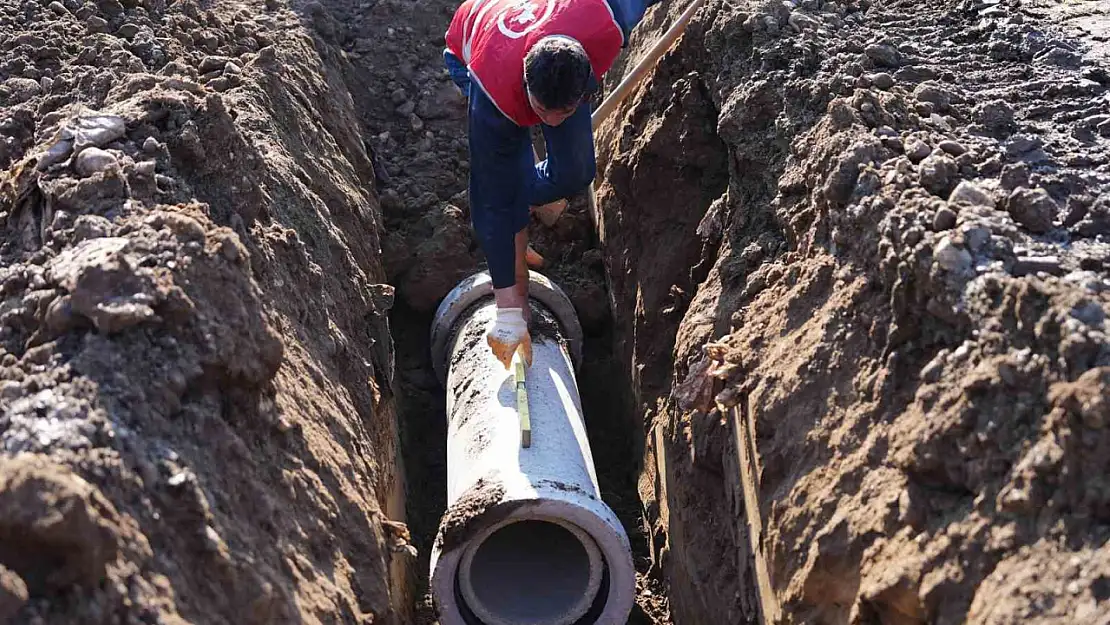 Düzce'de yağmur suyu hattı çalışmaları başladı