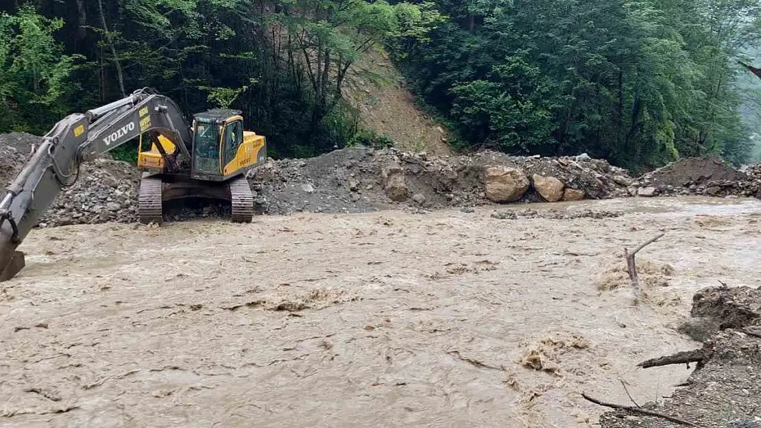 İl Özel İdaresi ekipleri sele karşı teyakkuzda