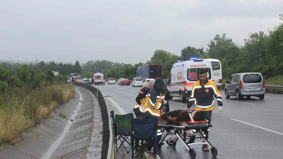 Düzce TEM Otoyolunda zincirleme kaza