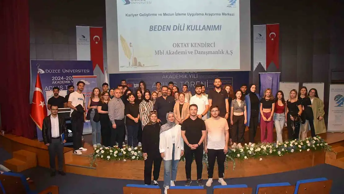 Düzce Üniversitesi'nde beden dili eğitimi gerçekleştirildi