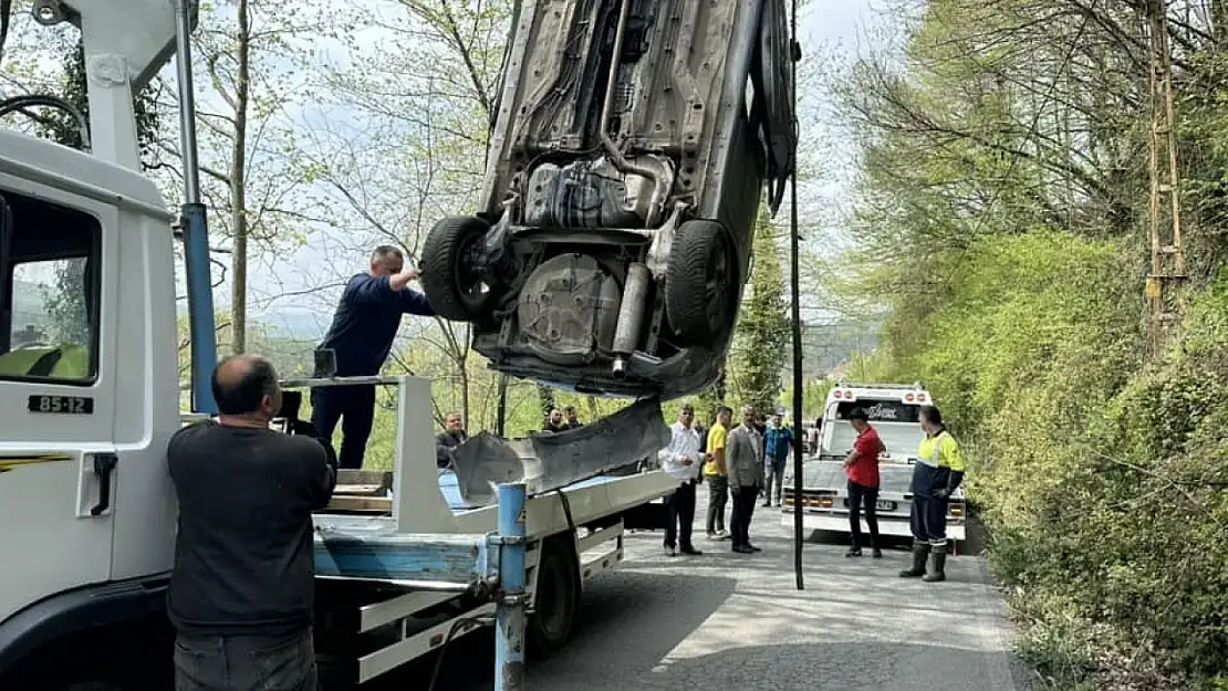 El frenini unuttu fındık tarlasına uçtu