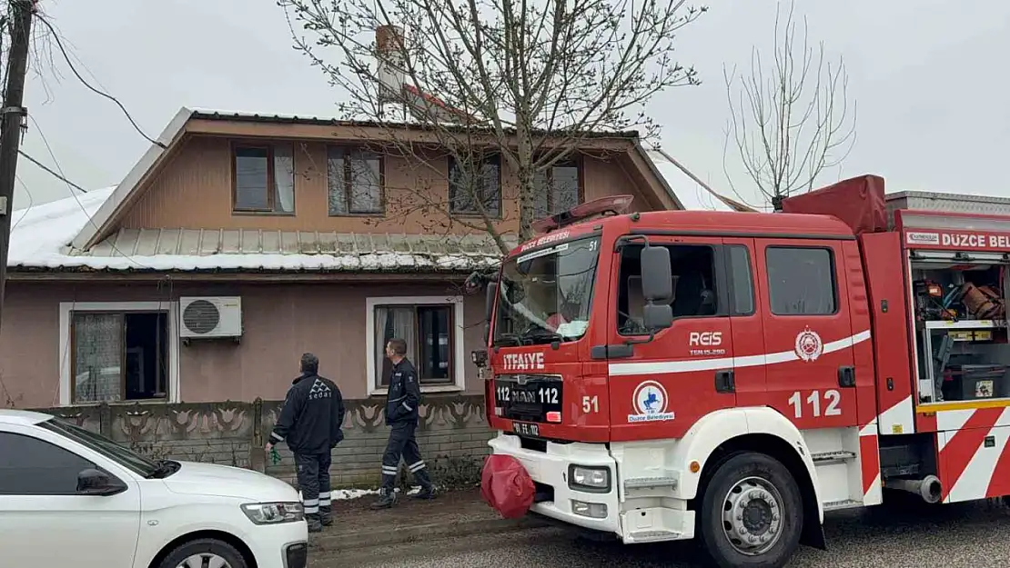 Elektrikli ısıtıcıdan çıkan duman itfaiye ekiplerini harekete geçirdi