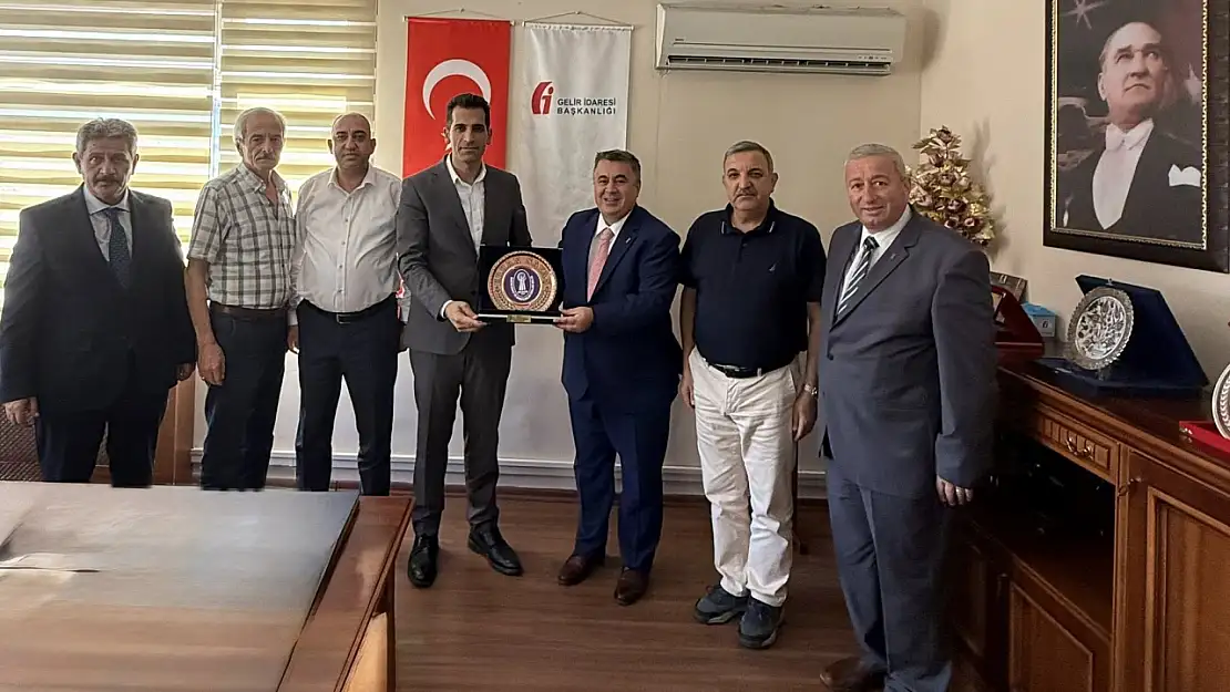 Esnaf Odalarından Müdür Savaş'a Ziyaret