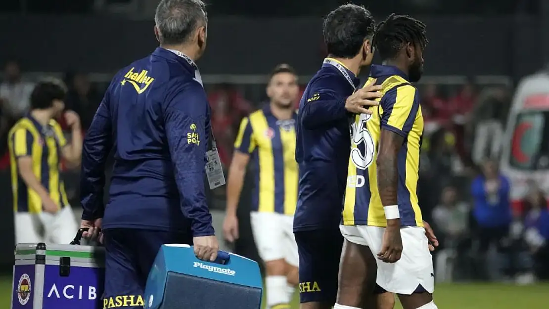 Fenerbahçe'ye Fred'den kötü haber