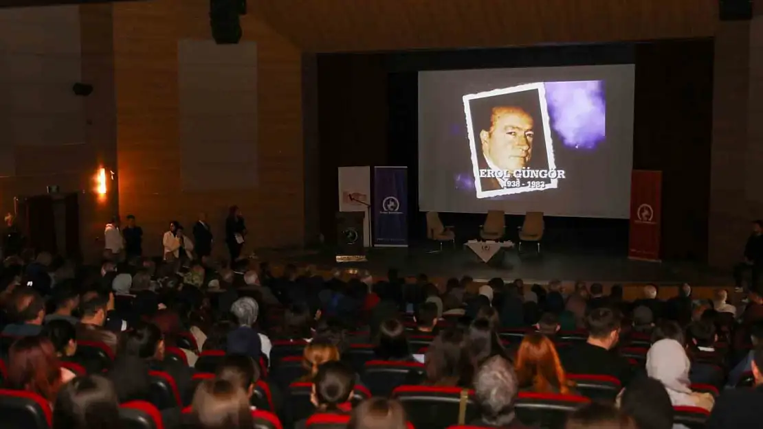 Fikir adamı Güngör düzenlenen panelde anıldı