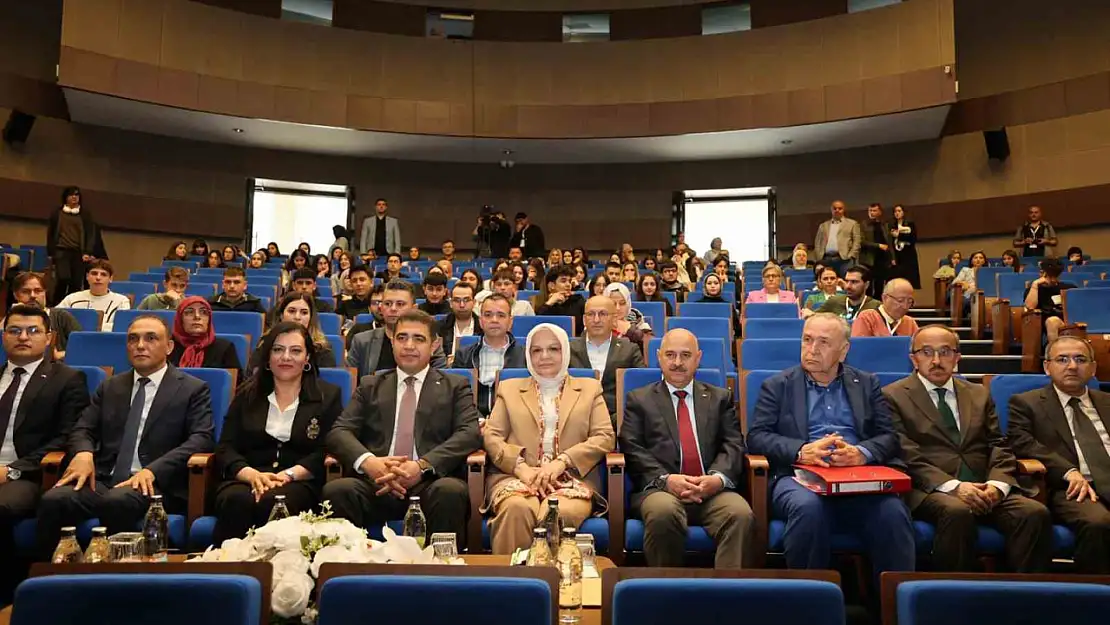 Film festivalinde aile temasıyla sanat ve kültür rüzgarı esti