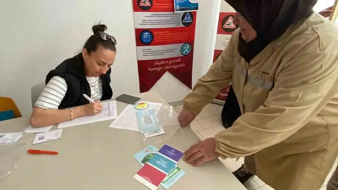 Fındık fabrikası çalışanların kilolarını ölçtüler
