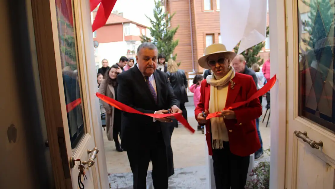 Fırıncıoğlu İbev Resim Sergisine Katıldı