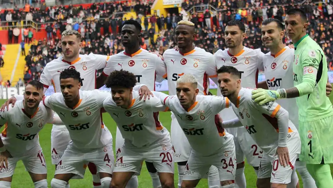 Galatasaray puan farkını 8'e çıkardı