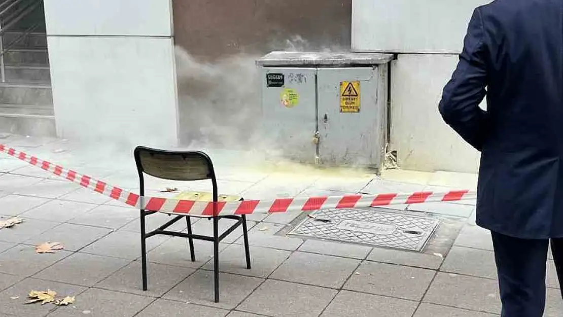 Gazipaşa Caddesi'ndeki trafoda yangın paniği