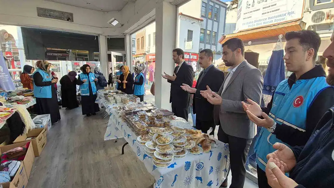 Gazze'ye el emeği göz nuru ürünlerle destek