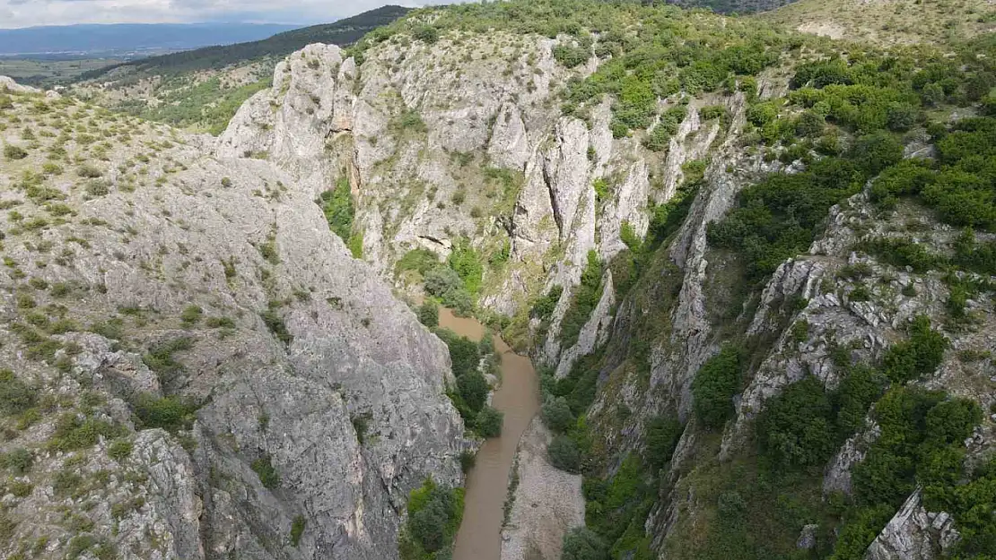 Gizemli kanyon keşfedilmeyi bekliyor