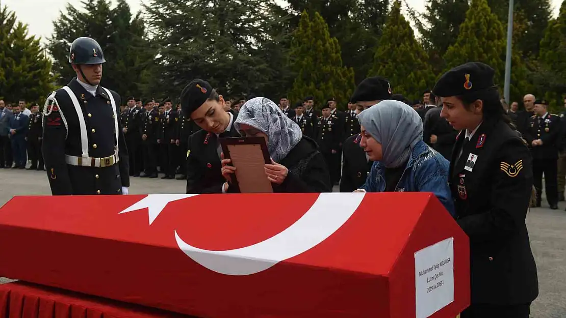 Görevi başında kalp krizi geçiren uzman çavuş hayatını kaybetti